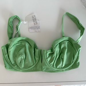 NWT, Monday Swimwear Clovelly Top, Green, size V